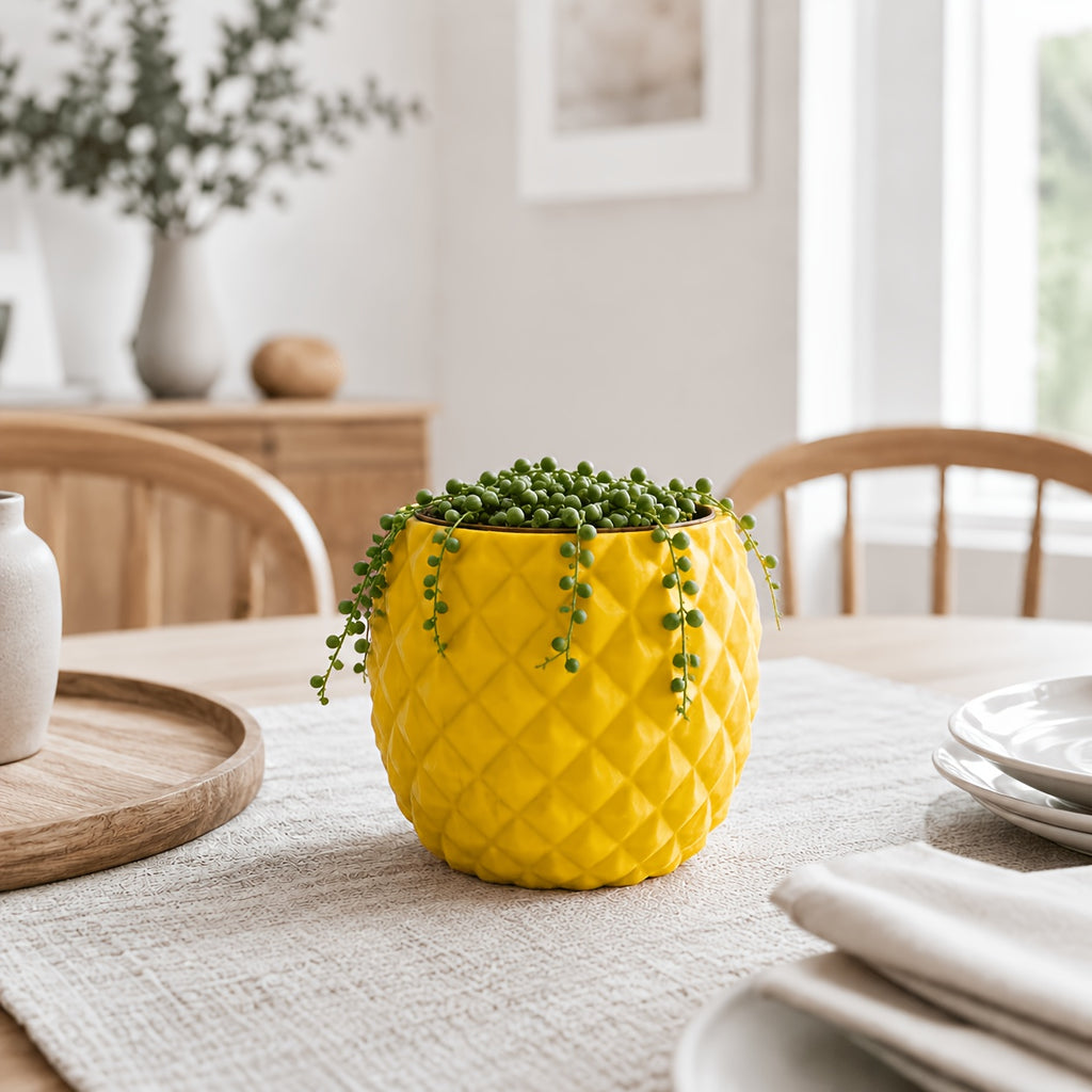 Cache-pot ananas jaune Ø 8 cm pour bureau et succulentes