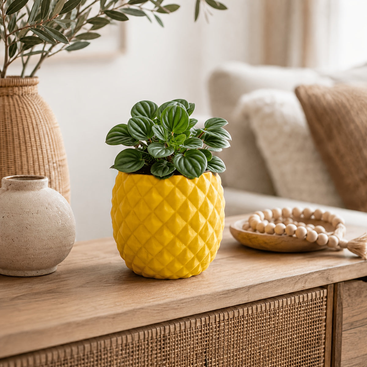 Cache-pot ananas jaune Ø 8 cm pour bureau et succulentes