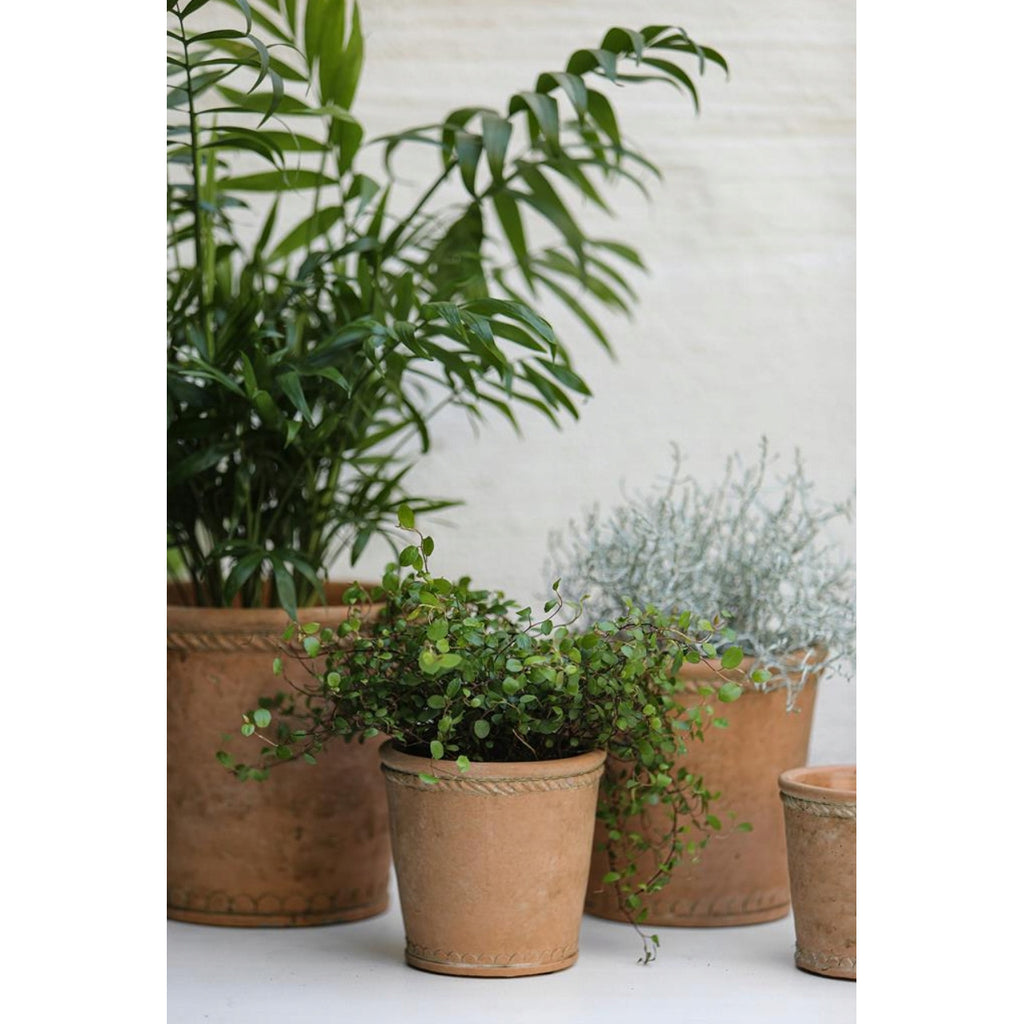 Cache-pot en béton effet terre cuite Ø 20 cm à liseré tressé