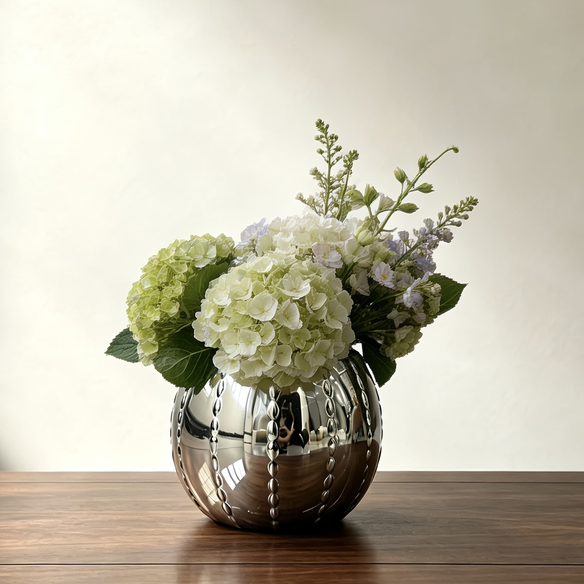 Cache-pot boule en céramique perlée Ø 13 cm — Doré ou argenté