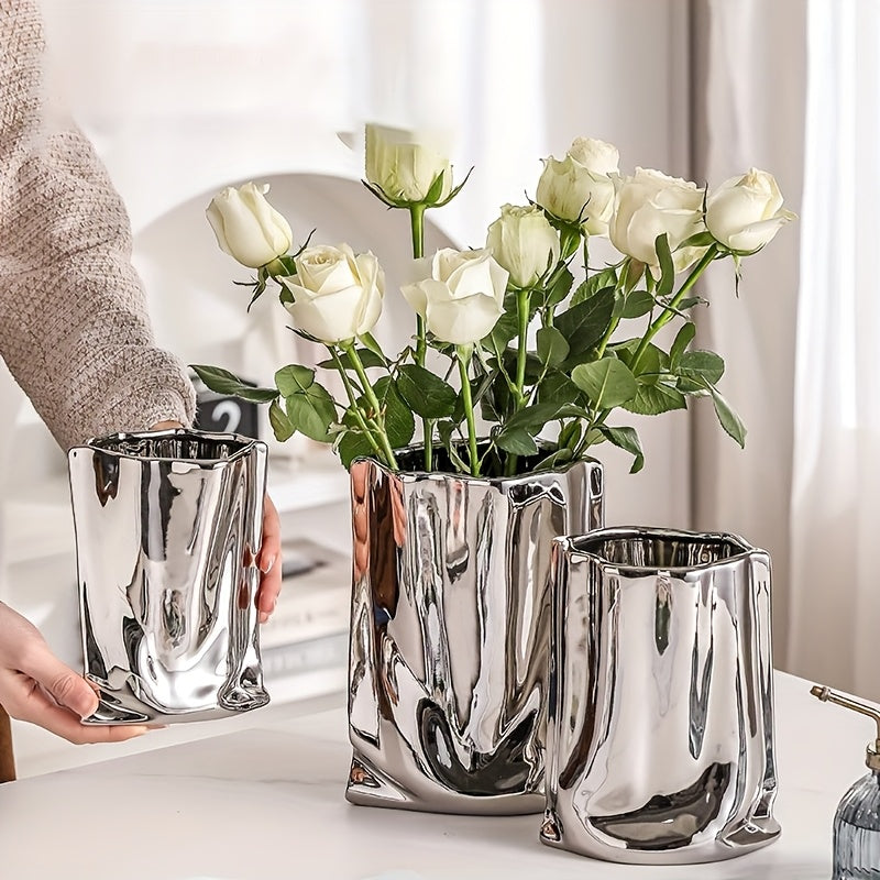 Cache-pot en céramique argentée effet froissé pour intérieur