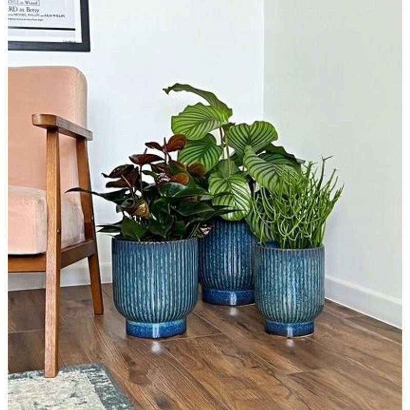Cache-pot en céramique bleue cannelée H 24 cm pour intérieur