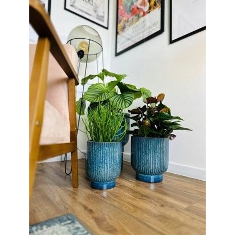 Cache-pot en céramique bleue cannelée H 24 cm pour intérieur