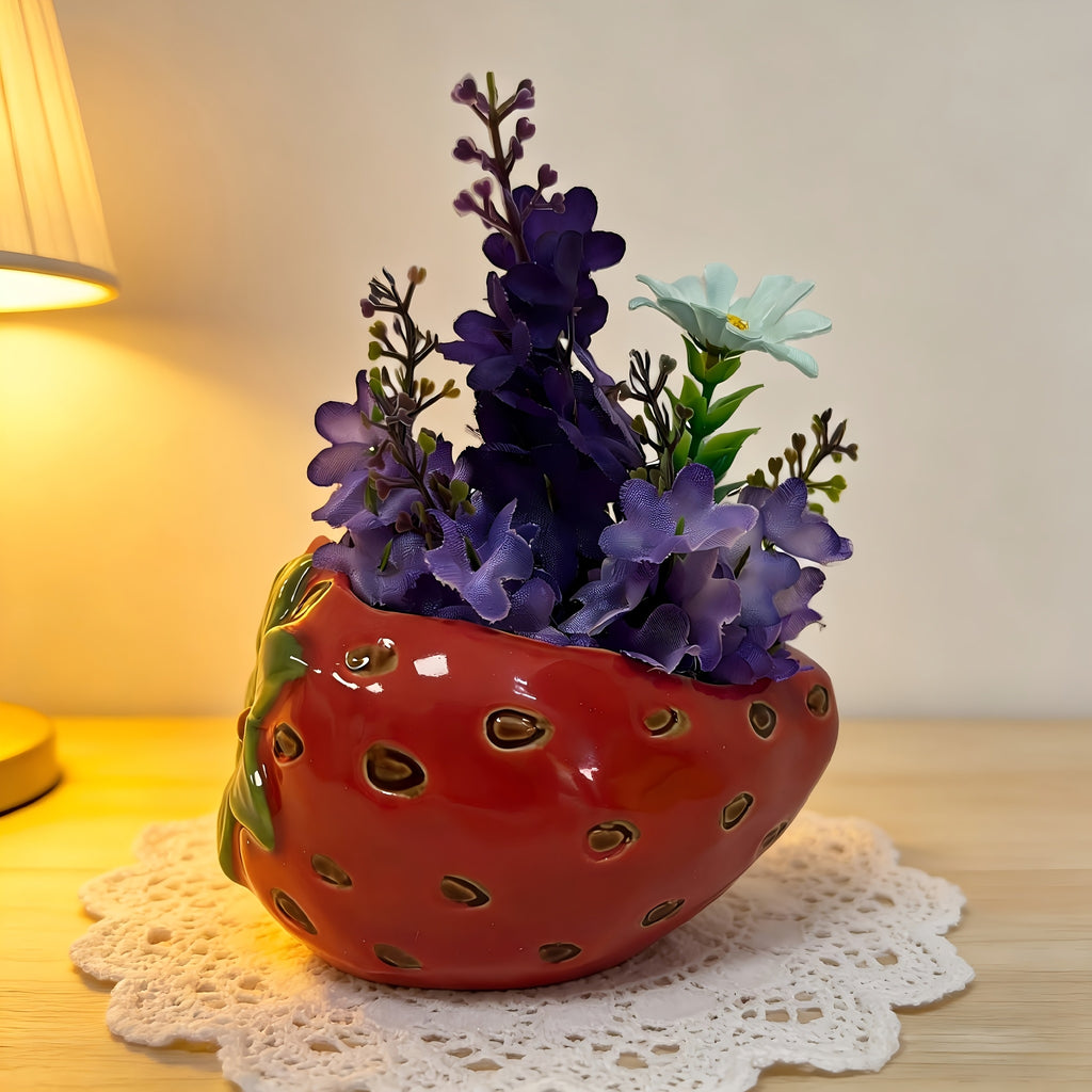 Pot de Fleur à Demi Fraise