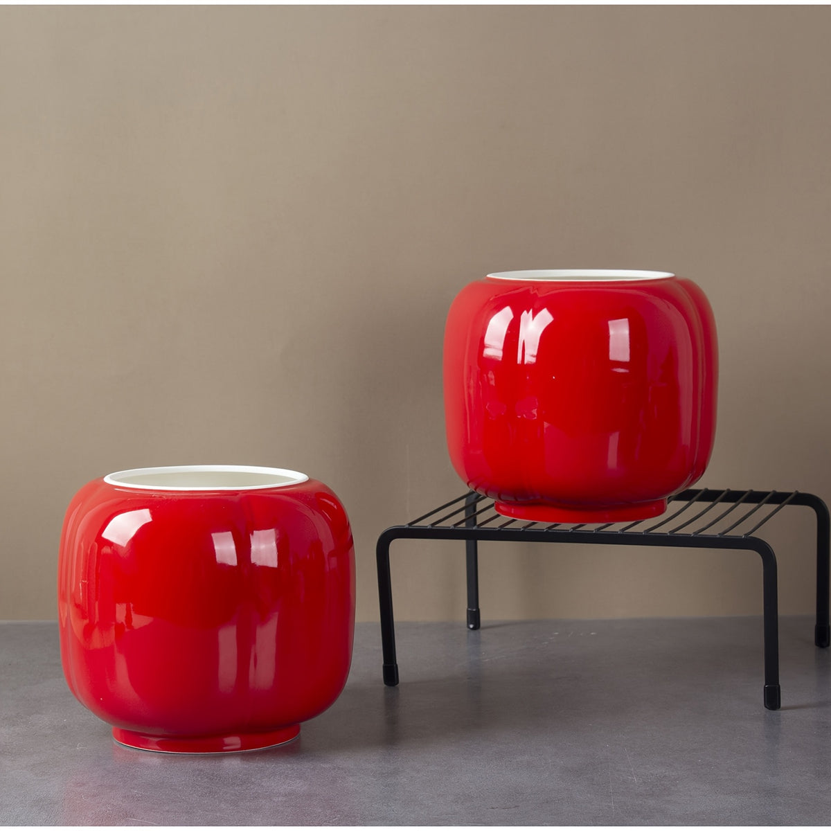 Cache-pot céramique rouge brillant Ø 17 cm forme lanterne