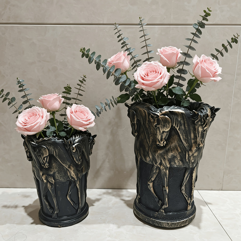 Cache-pot cheval en résine effet bronze — Noir vintage 23 cm