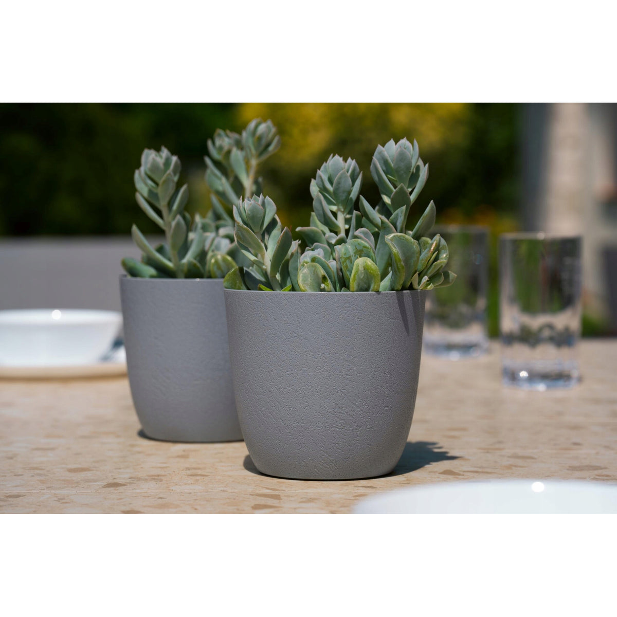 Cache-pot noir Ø 34 cm en plastique mat, intérieur et terrasse
