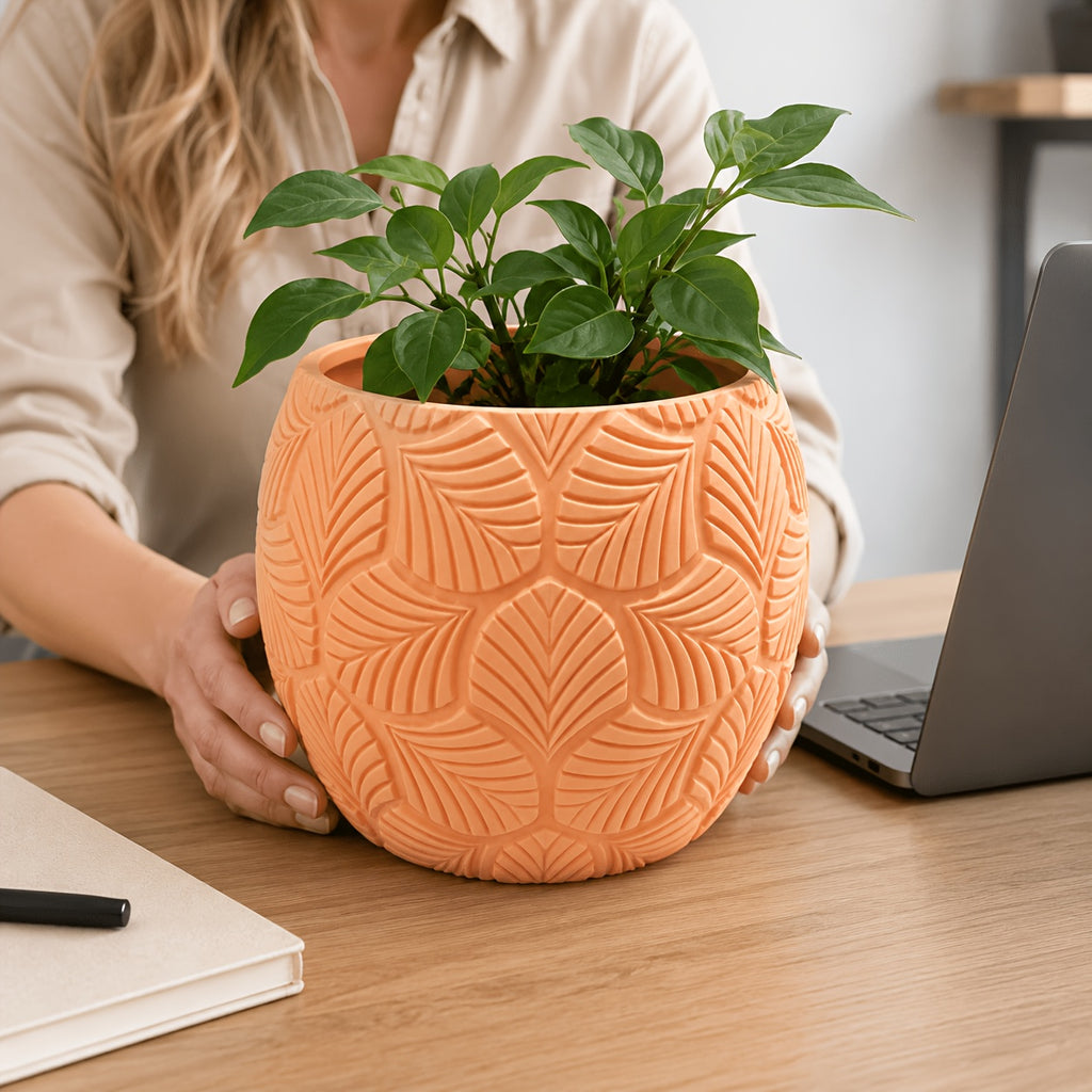 Cache-pot orange Ø 10 cm en relief feuillage, style vintage