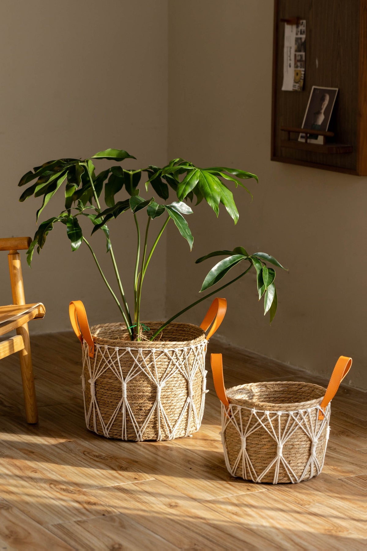 Cache-pot panier tressé à décor macramé Ø 25 cm, naturel