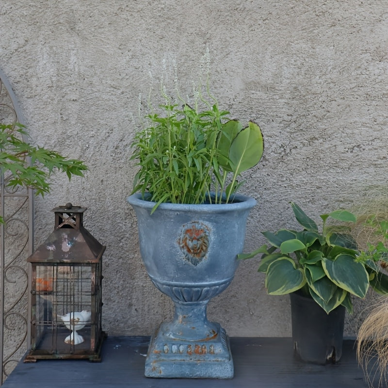 Cache-pot sur pied béton vieilli Ø 33 cm motif tête de lion