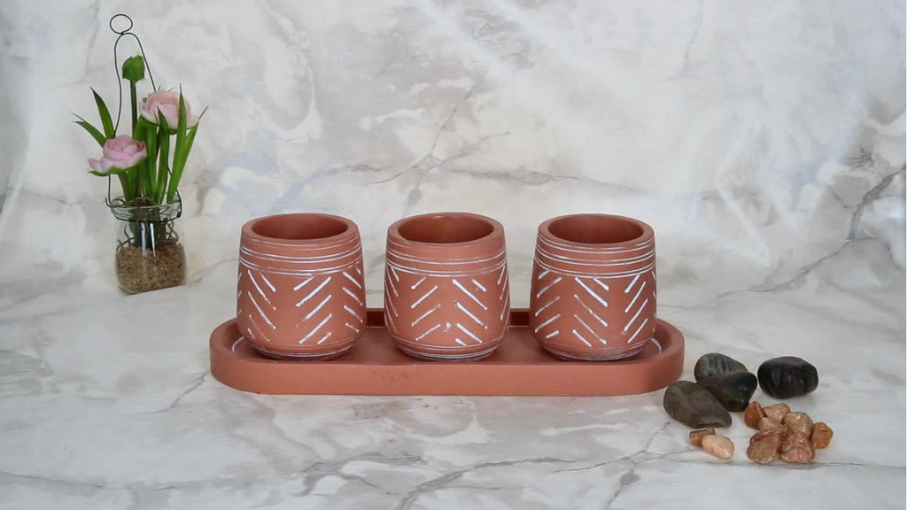 Cache-pot terre cuite Ø 7 cm avec plateau, lot de 4 pièces