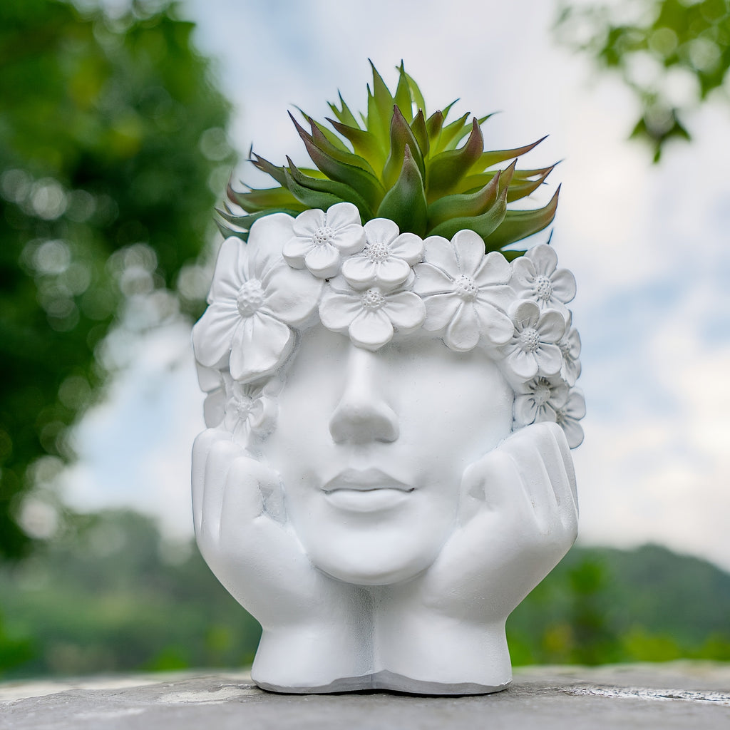 Cache-pot visage fleuri en résine Ø 14 cm pour succulentes