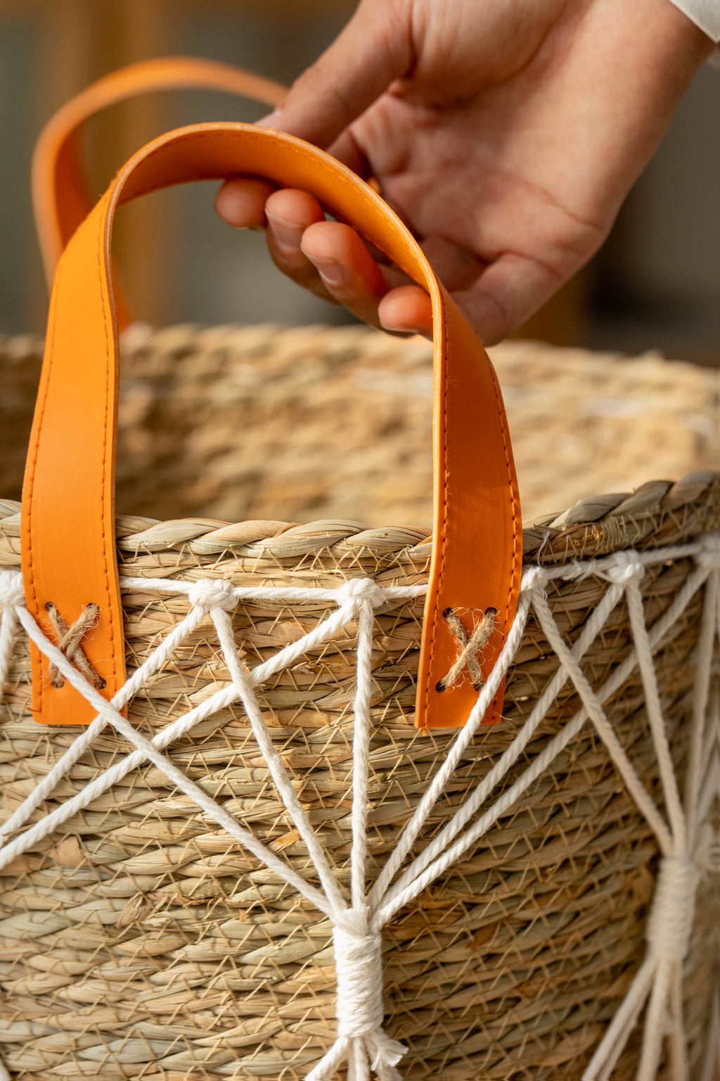 Cache-pot panier tressé à décor macramé Ø 25 cm, naturel