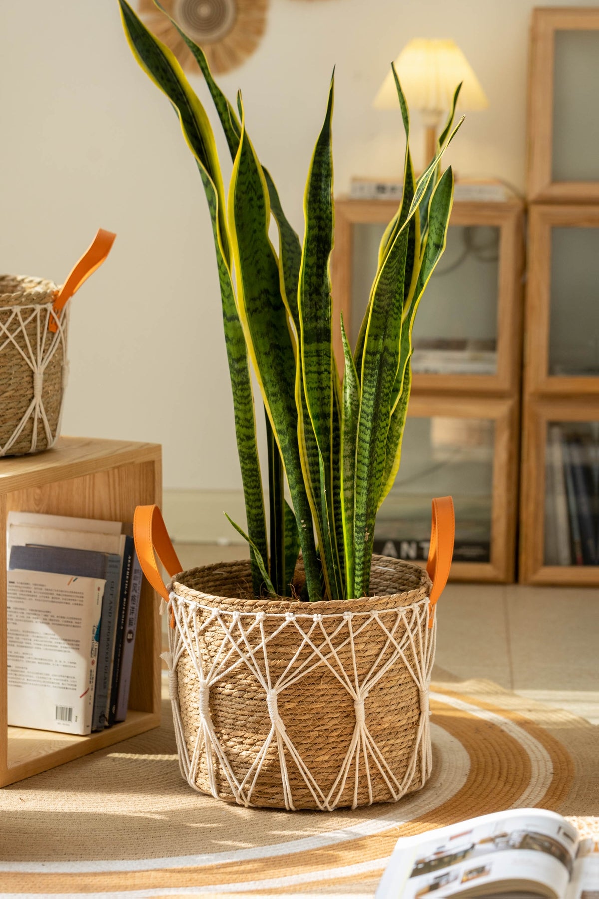 Cache-pot panier tressé à décor macramé Ø 25 cm, naturel