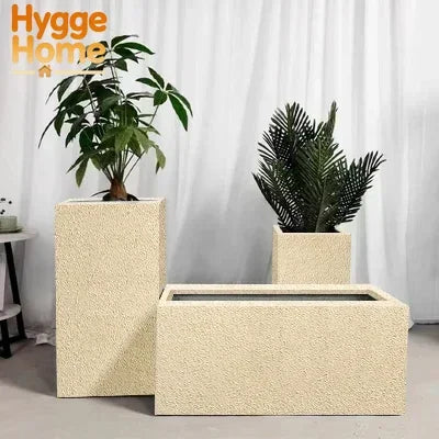 Jardinière haute rectangulaire en béton 55x27x70 cm beige