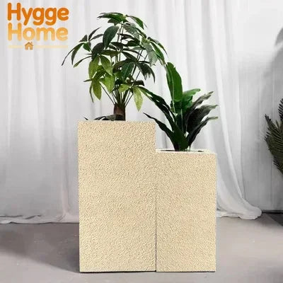 Jardinière haute rectangulaire en béton 55x27x70 cm beige