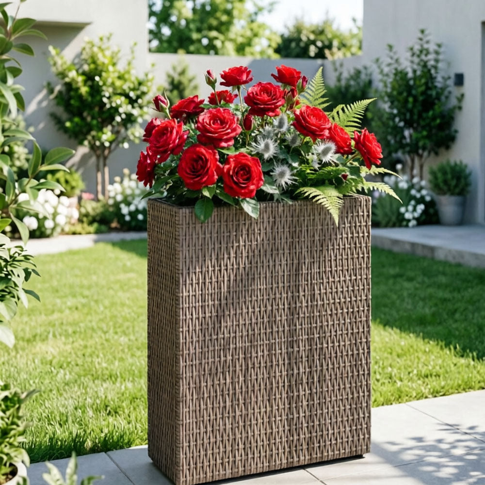 Jardinière haute étroite 55x22x70 cm effet rotin tressé gris