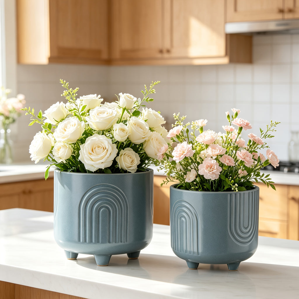 Cache-pot en céramique sur pieds, lot de 2 : Ø 12 et 15 cm