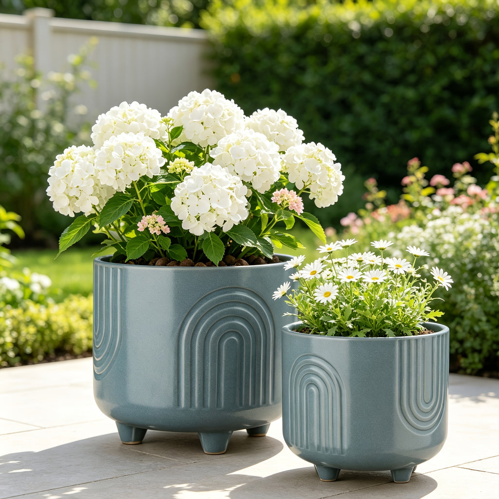 Cache-pot en céramique sur pieds, lot de 2 : Ø 12 et 15 cm