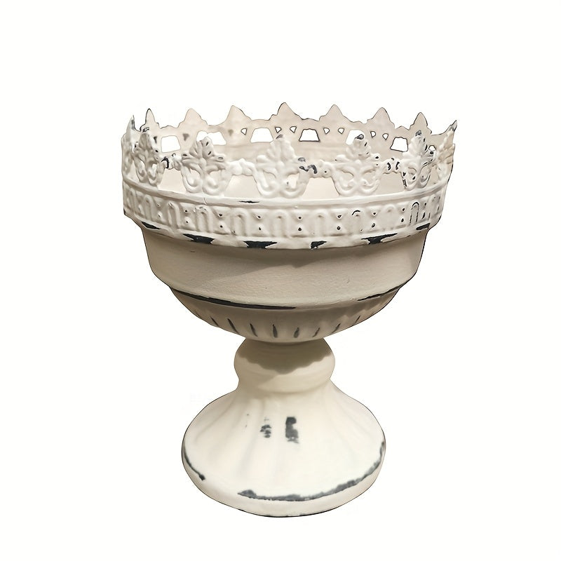 Petit cache-pot vintage en métal blanc dentelle Ø 12 cm