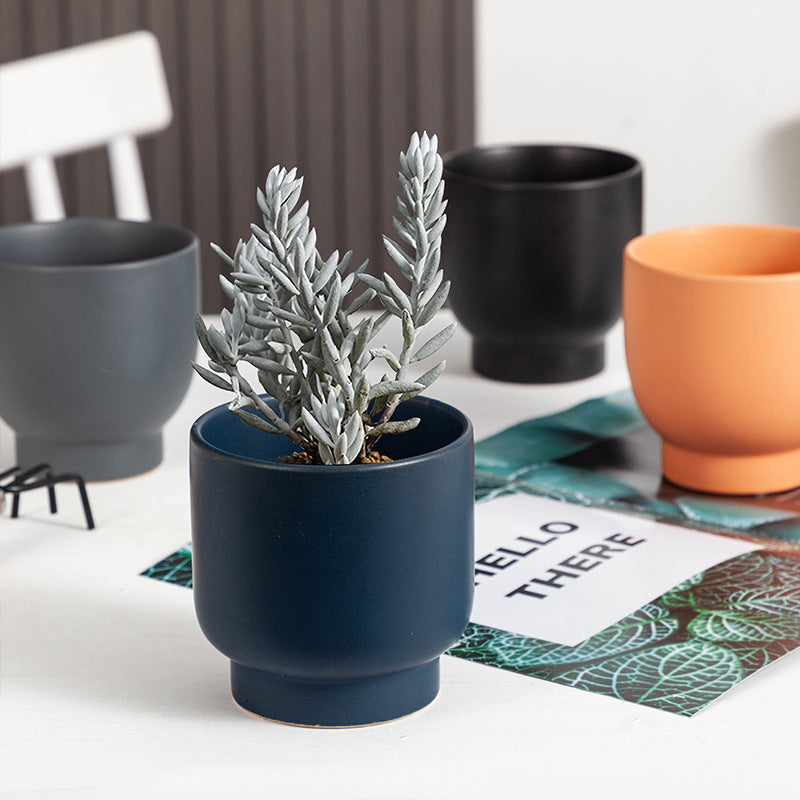 Petit pot de fleur en céramique Ø 11 cm avec trou de drainage