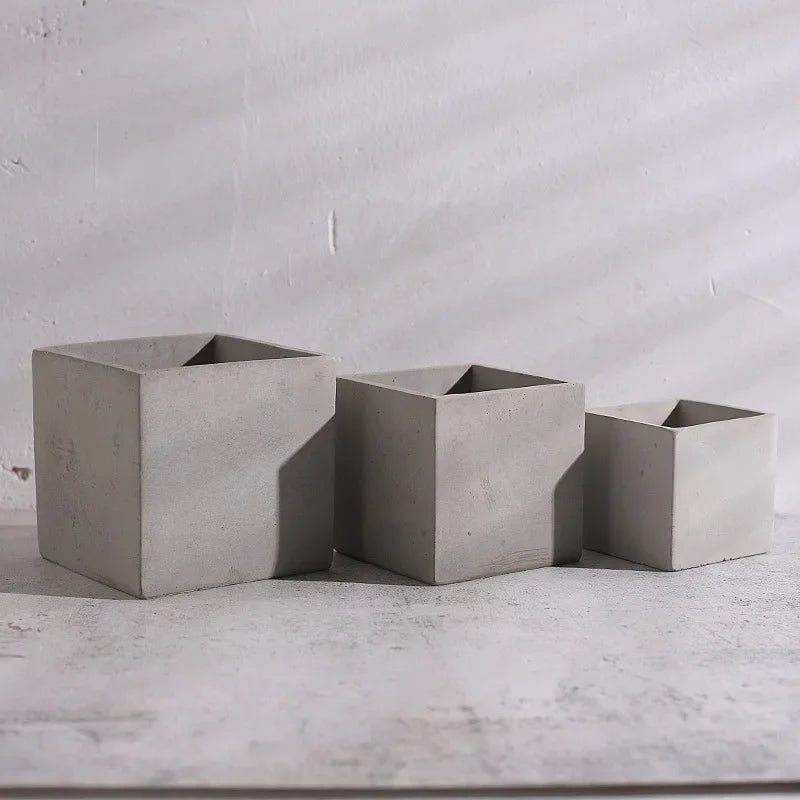Pot de fleur en béton carré ou rond 8 à 12 cm pour succulente