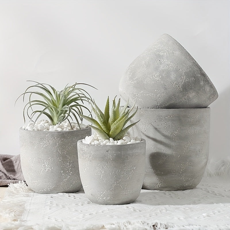 Pot de fleur en béton gris Ø 12 cm — petit format succulente