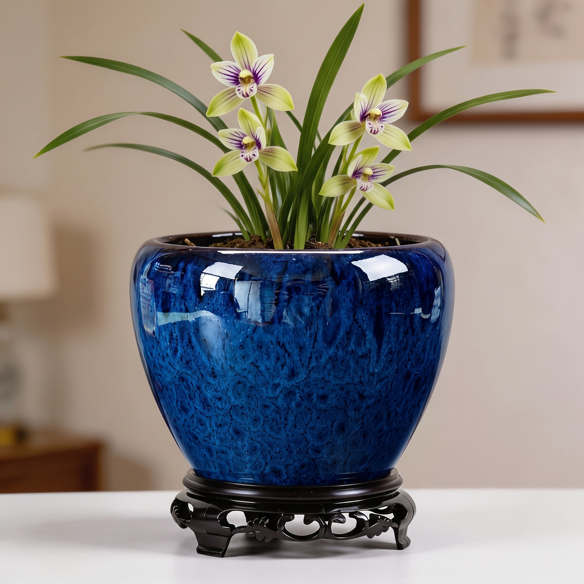 Pot de fleur céramique bleu paon Ø 16 cm avec socle en bois