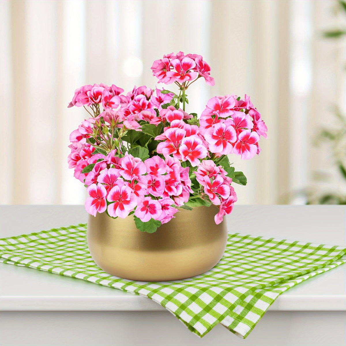 Pot de fleur doré en métal Ø 16 cm avec trou de drainage