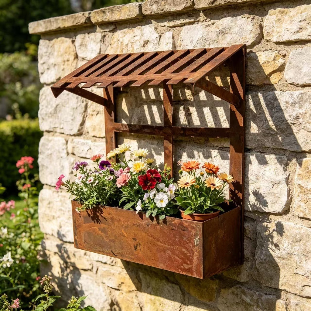Pot de fleur mural en fer patiné effet rouille — 16x20 cm