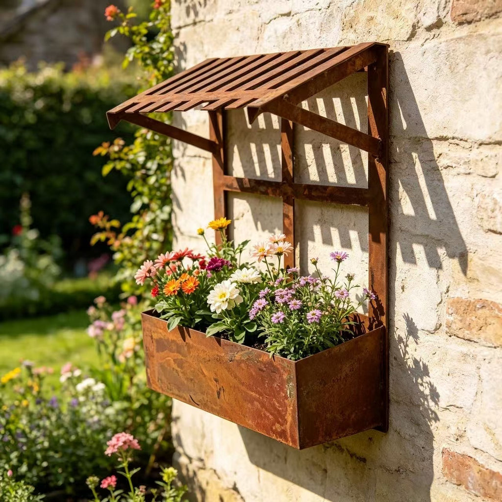 Pot de fleur mural en fer patiné effet rouille — 16x20 cm