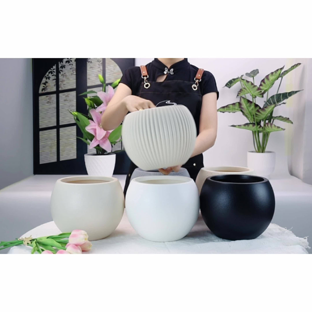 Pot de fleur rond effet pierre beige Ø 22 cm, style bohème