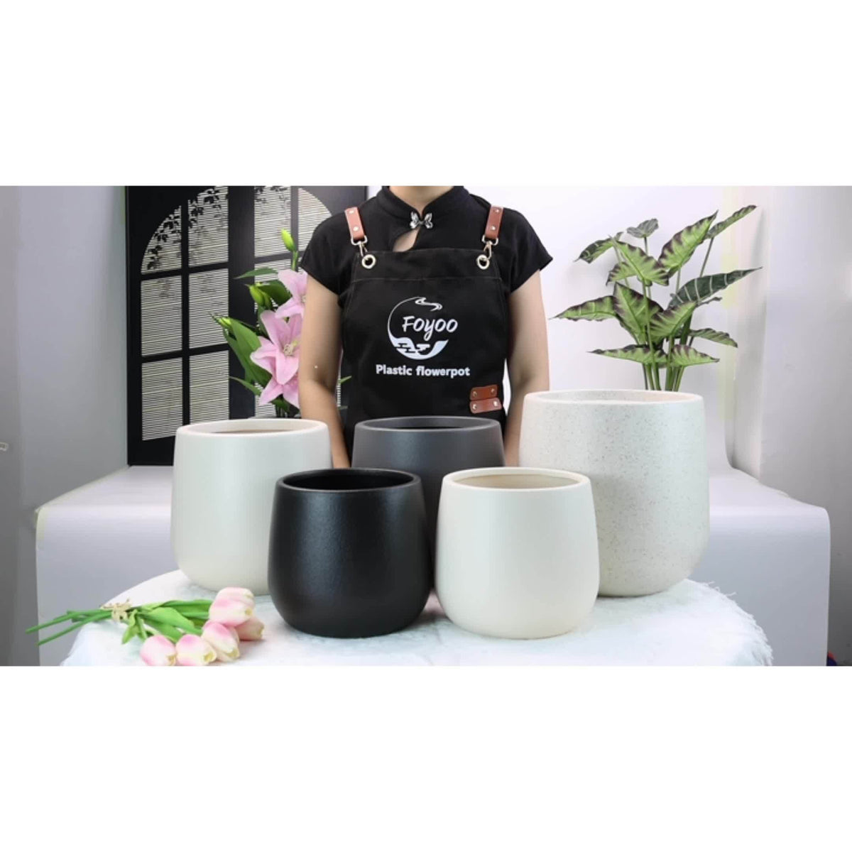 Pot de fleur rond galbé Ø 20 cm mat avec trou de drainage