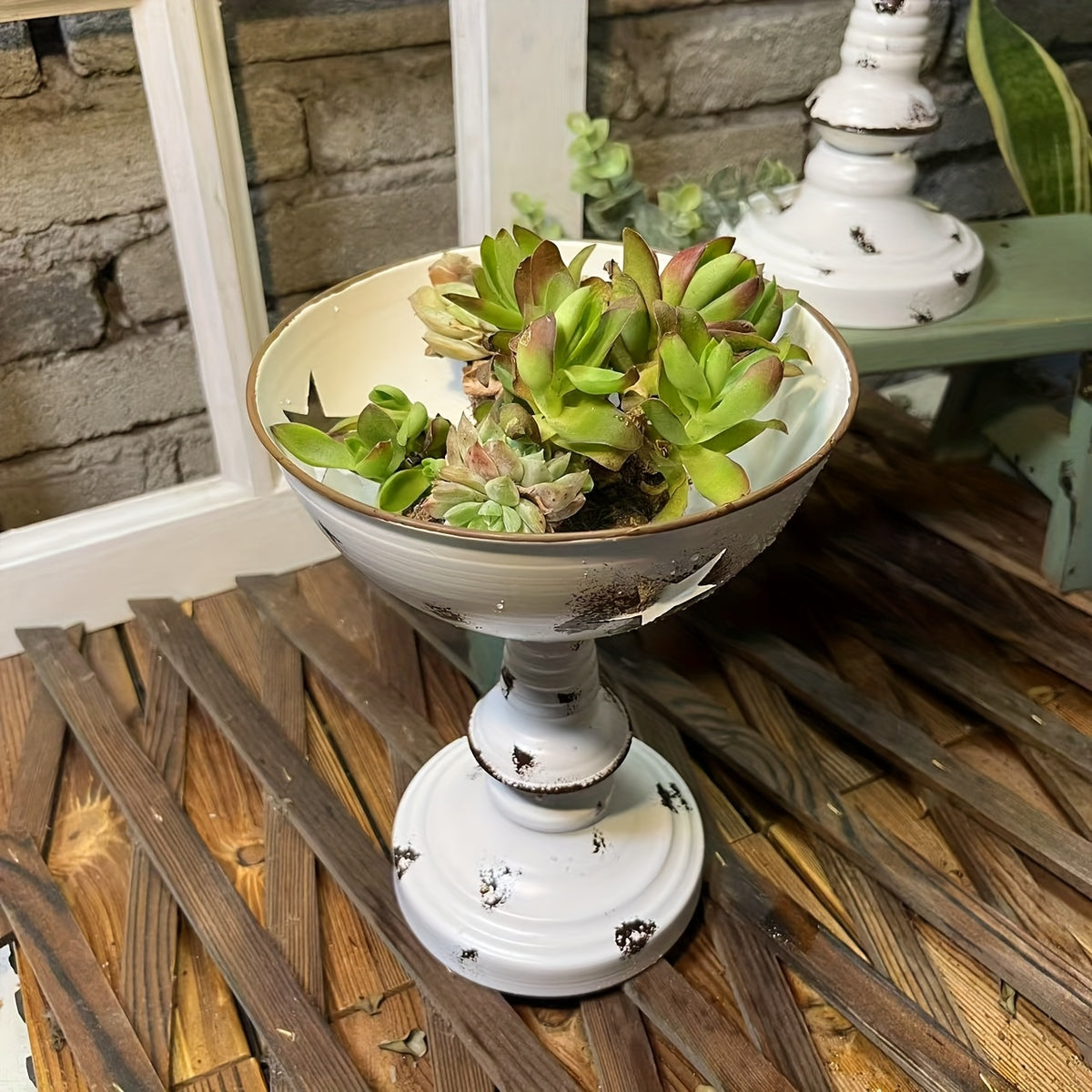 Pot de fleur sur pied métal blanc vieilli à étoile, Ø 17 cm
